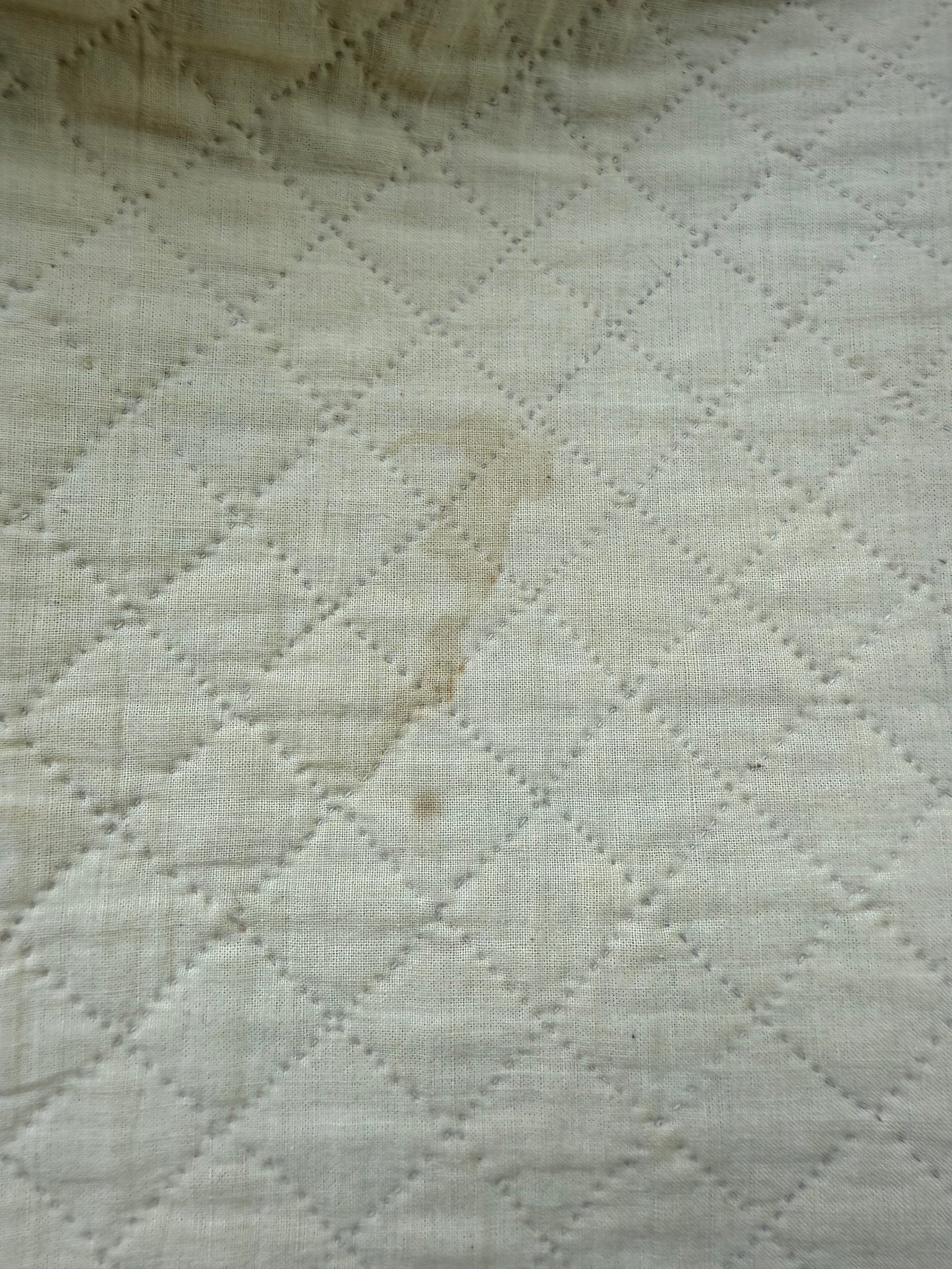 Vintage Red Floral Background Nine Patch Quilt