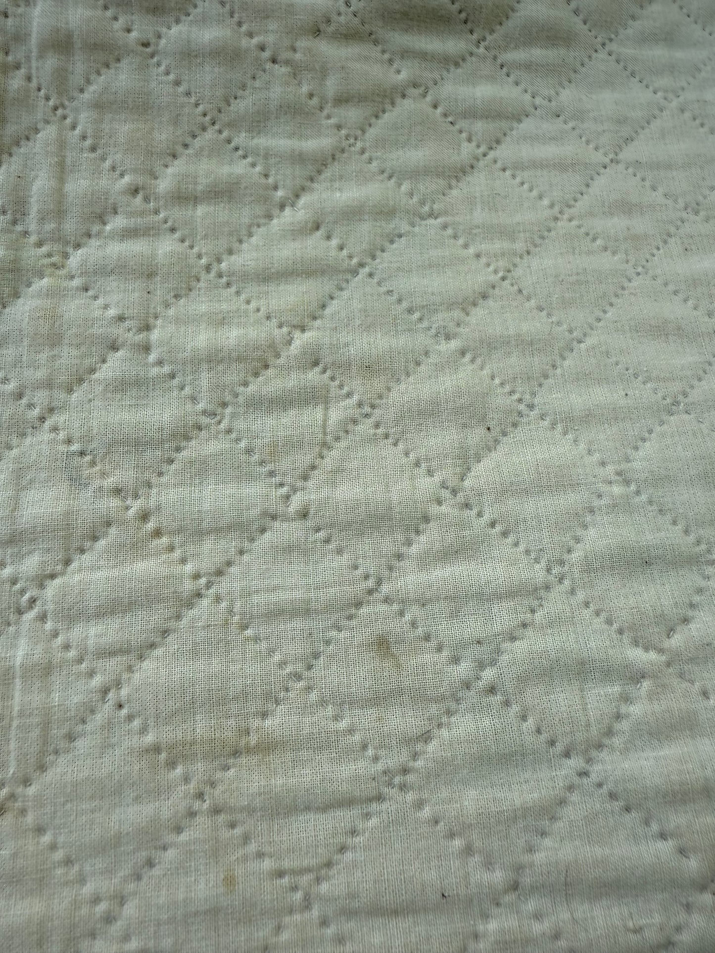 Vintage Red Floral Background Nine Patch Quilt