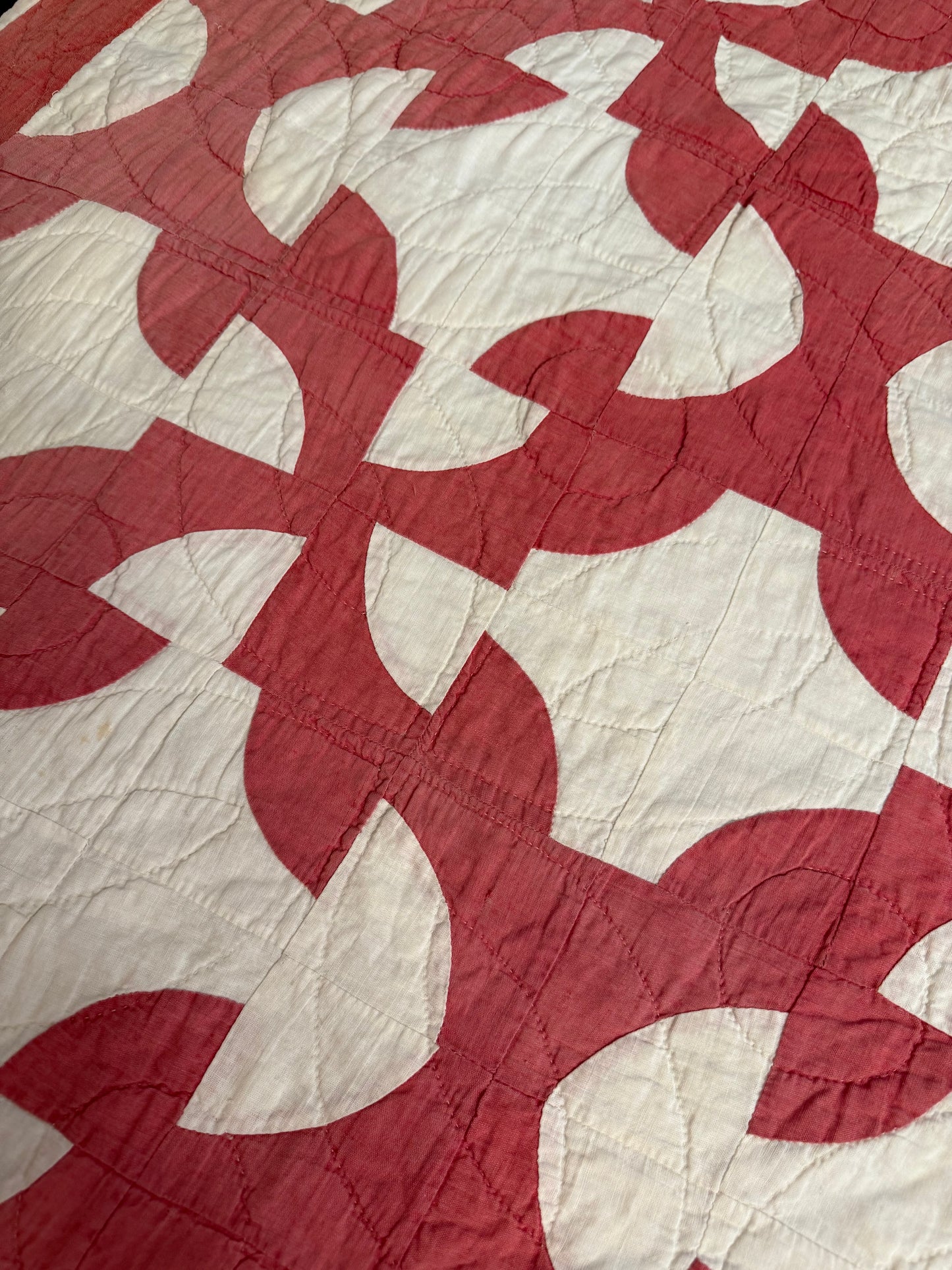 Vintage Red and White Drunkards Path Quilt