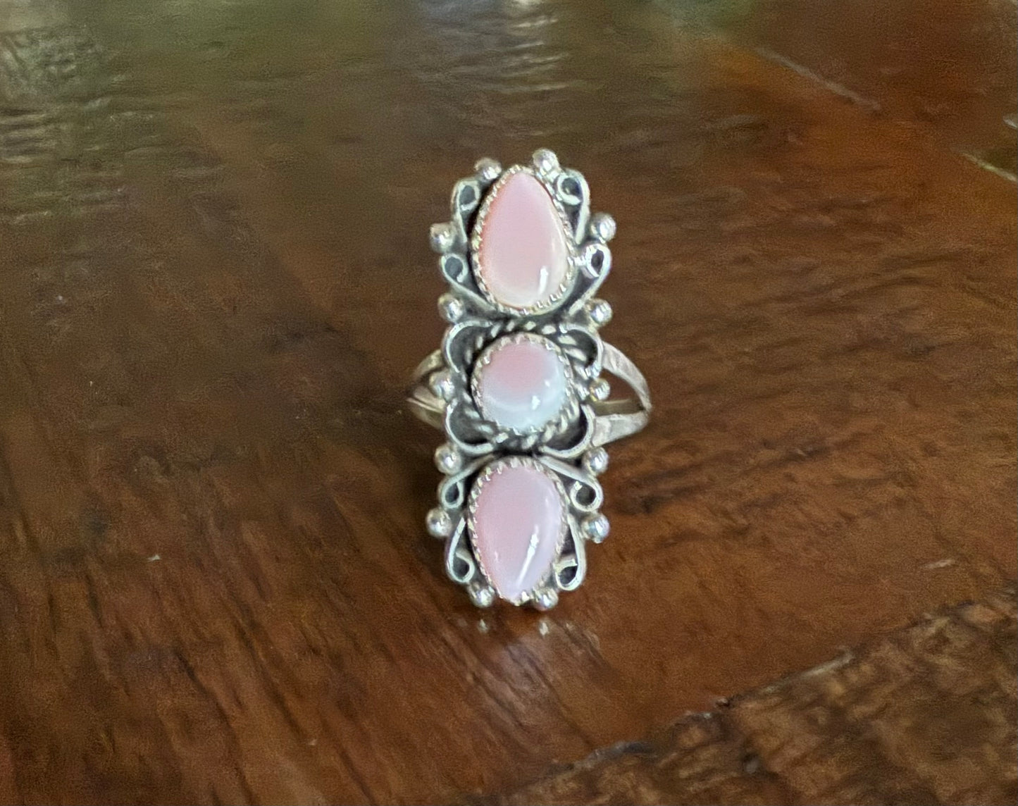 Sterling Pink Conch 3 Stone Ring