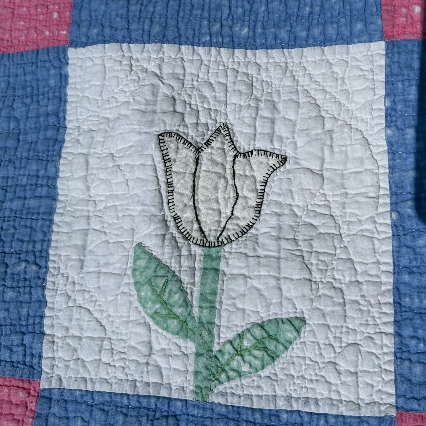 Vintage Tulip Cutter Quilt