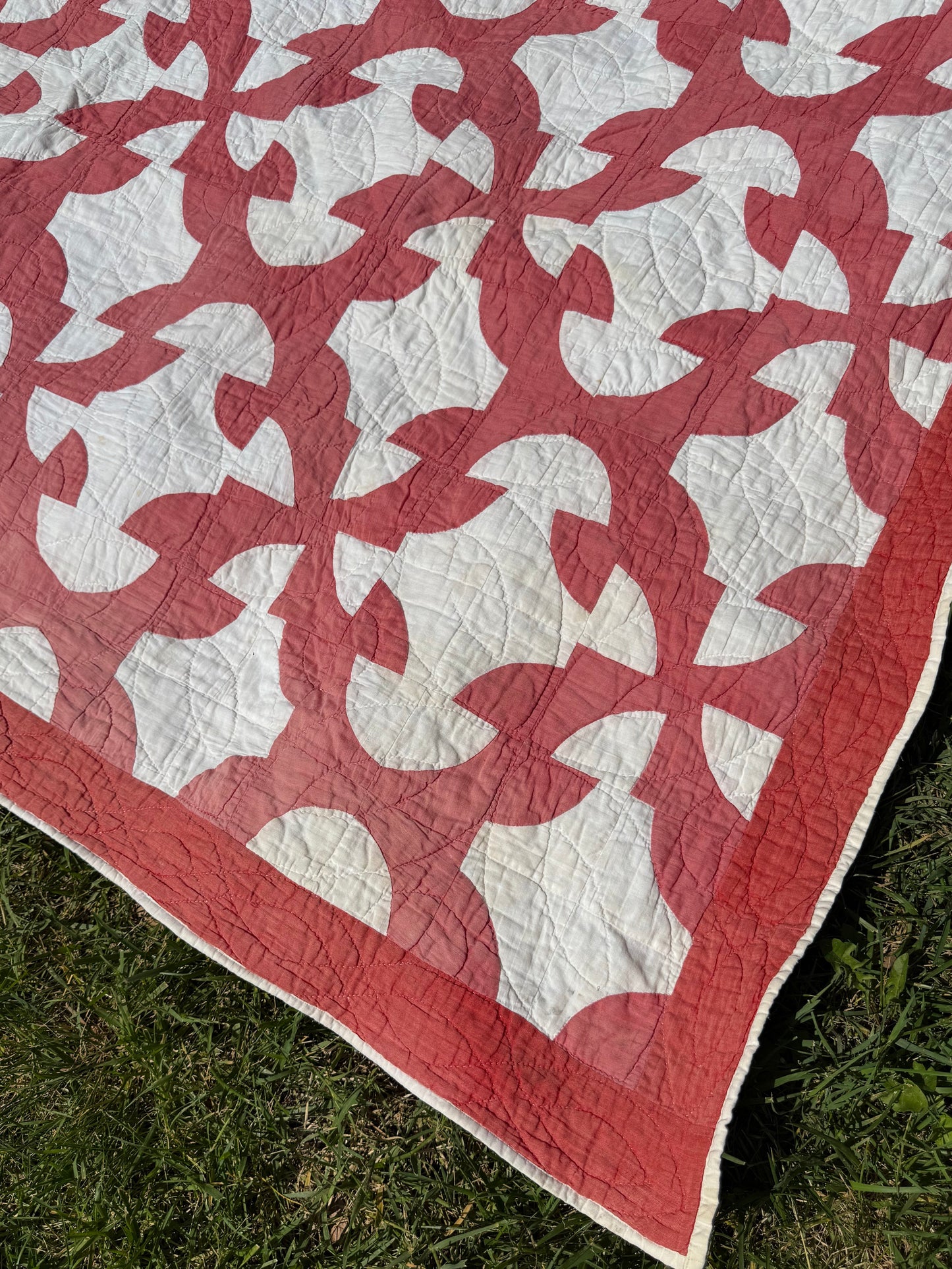 Vintage Red and White Drunkards Path Quilt