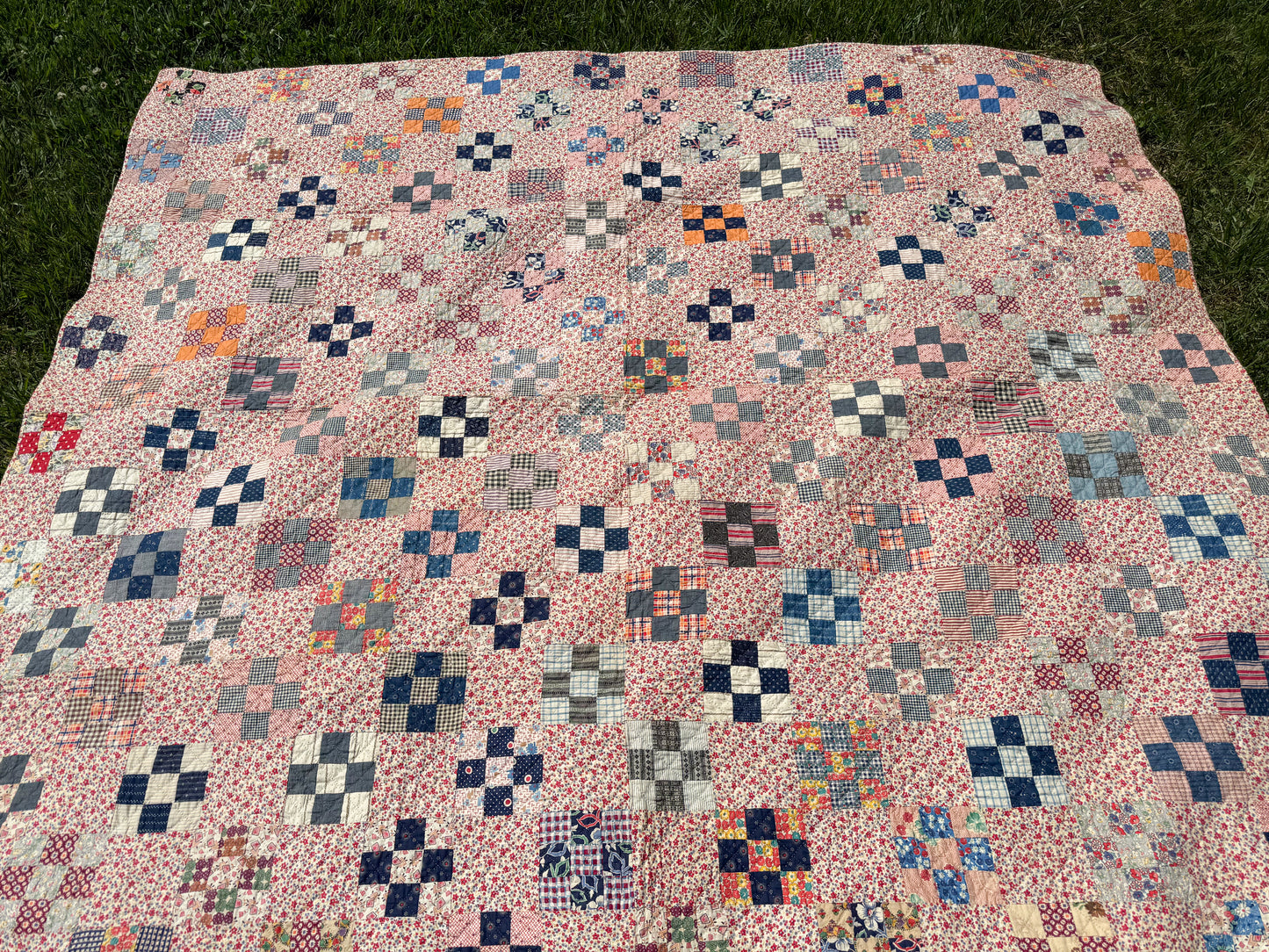 Vintage Red Floral Background Nine Patch Quilt