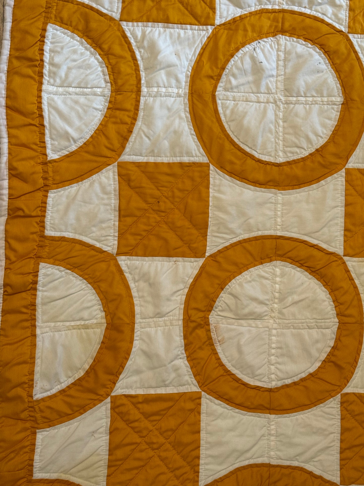 Yellow/ Gold Circles and Squares Cutter Quilt