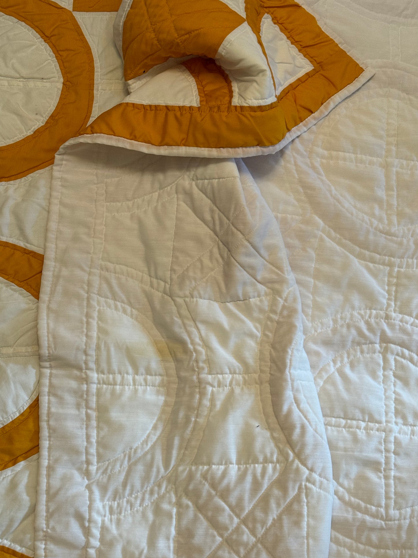 Yellow/ Gold Circles and Squares Cutter Quilt