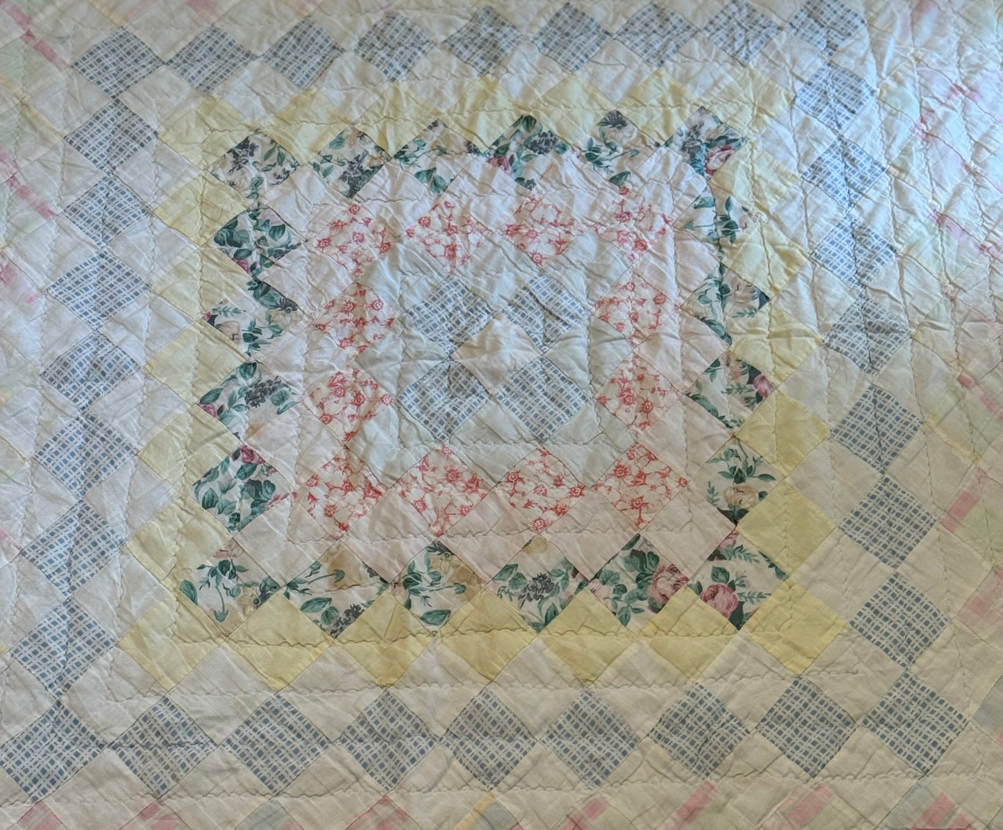 Vintage Trip Around the World Quilt