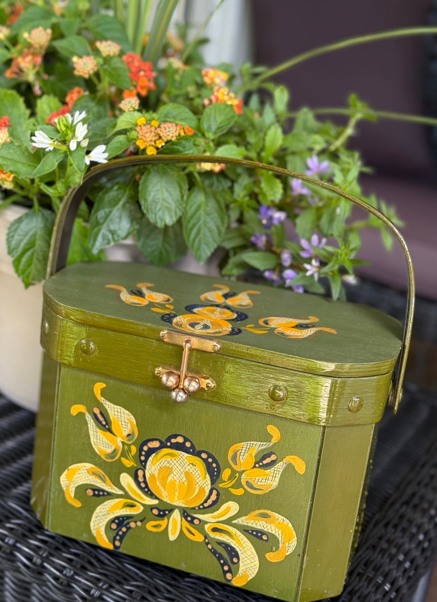Vintage Green Floral Wooden Purse