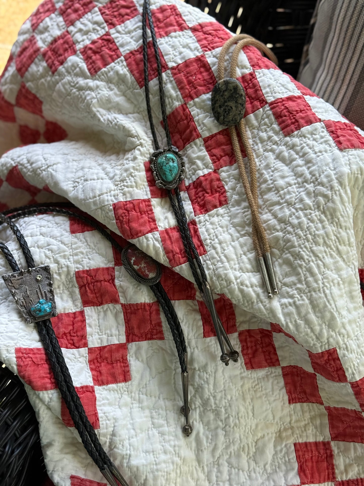Vintage Turquoise Bolo Tie