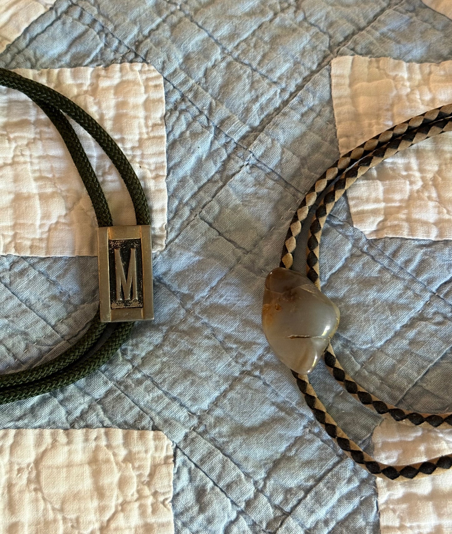 Vintage Smooth Stone Bolo Tie
