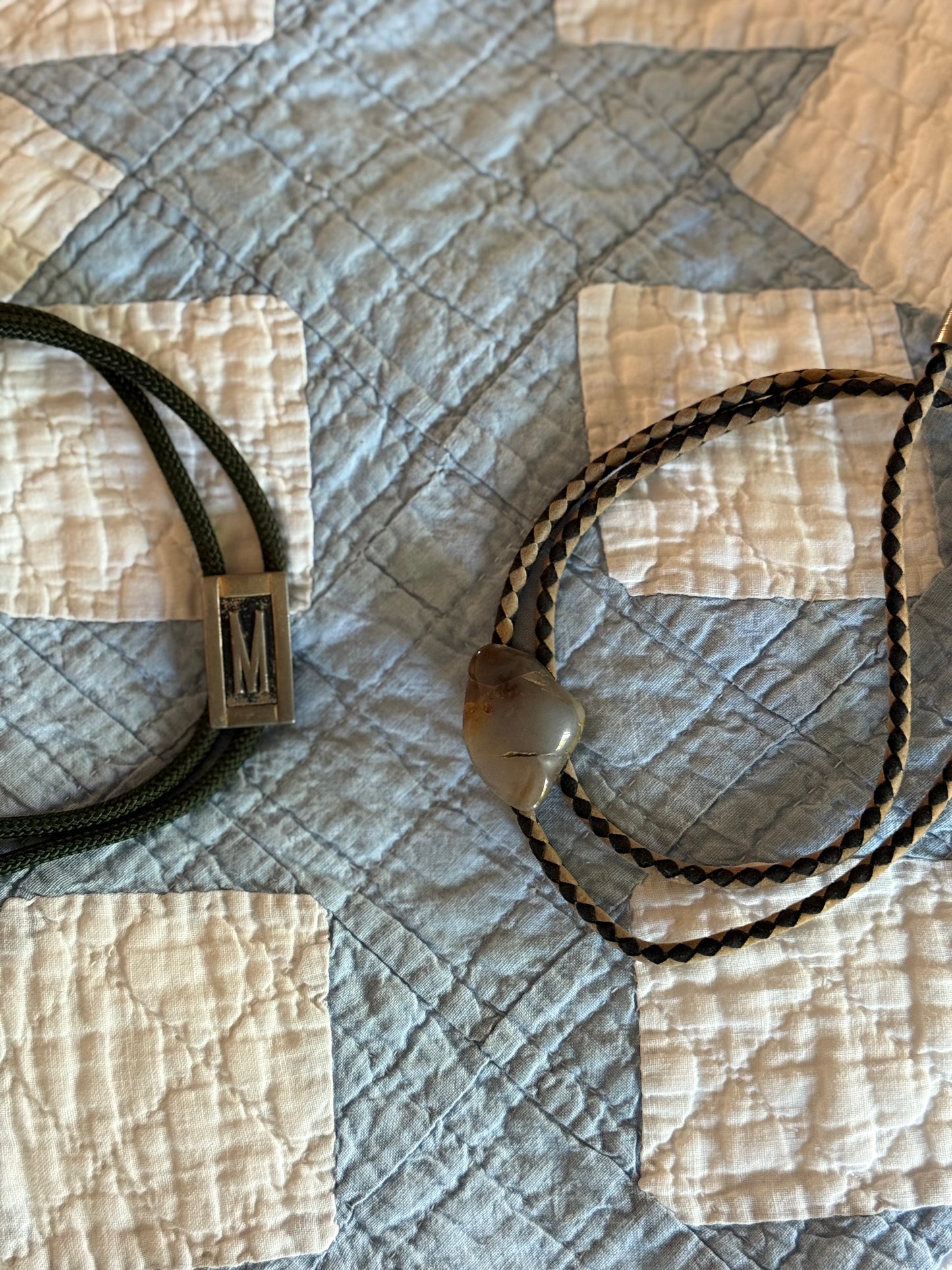 Vintage Smooth Stone Bolo Tie