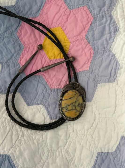 Vintage Sterling Yellow Agate Bolo Tie