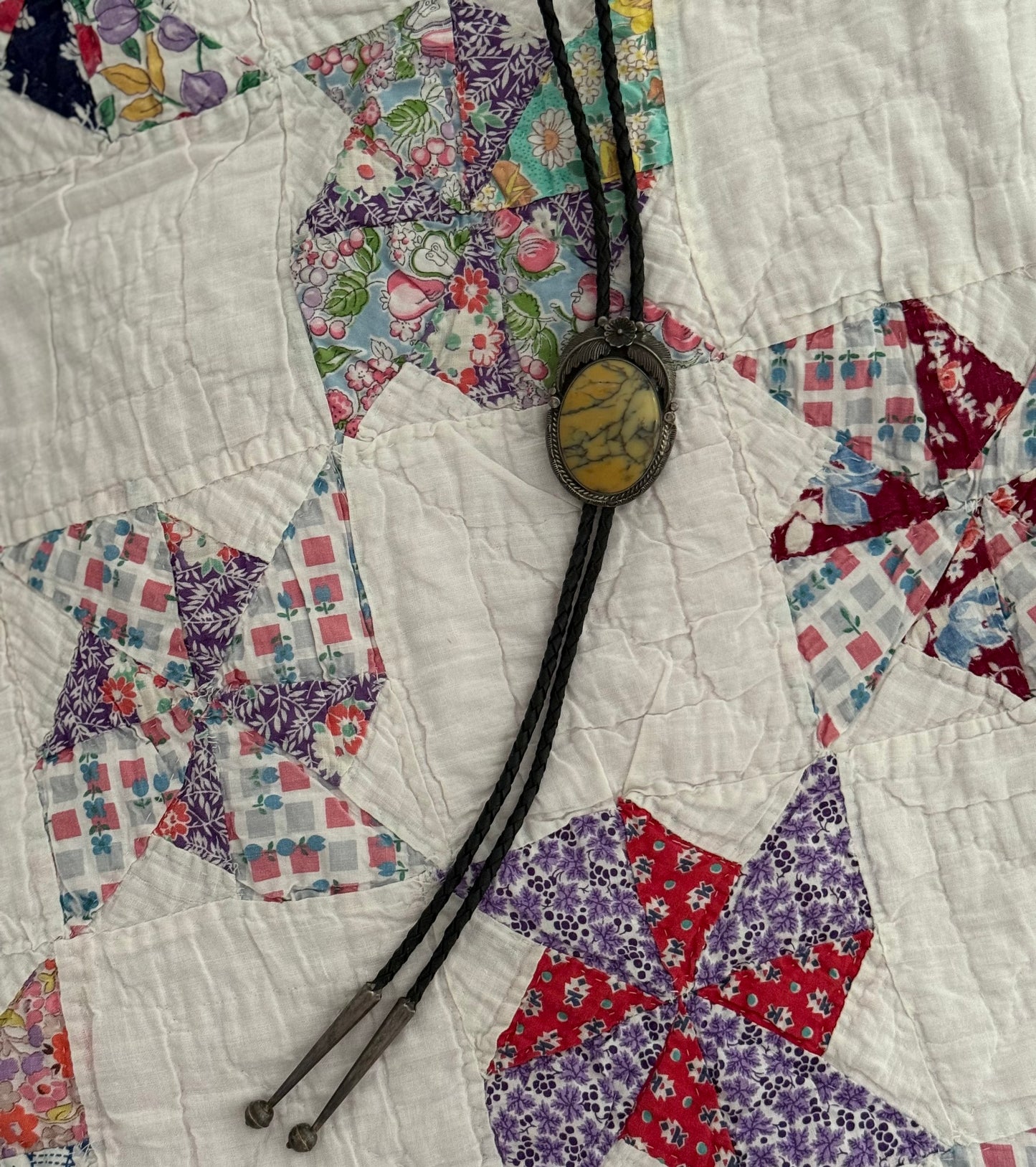 Vintage Sterling Yellow Agate Bolo Tie
