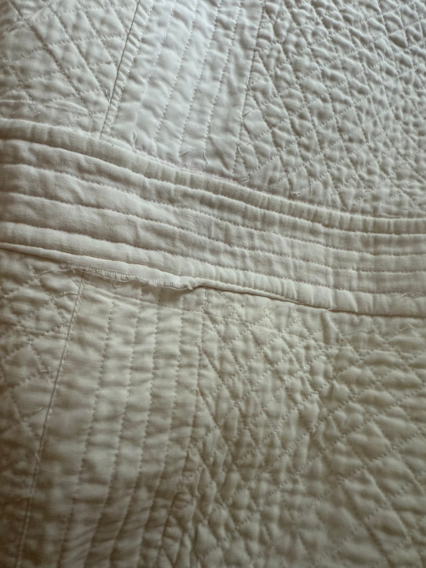 Vintage Sunbonnet Sue Quilt