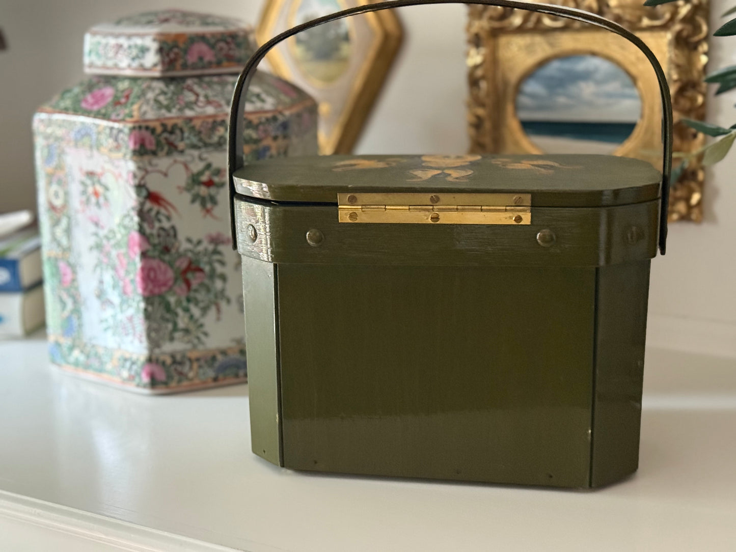 Vintage Green Floral Wooden Purse