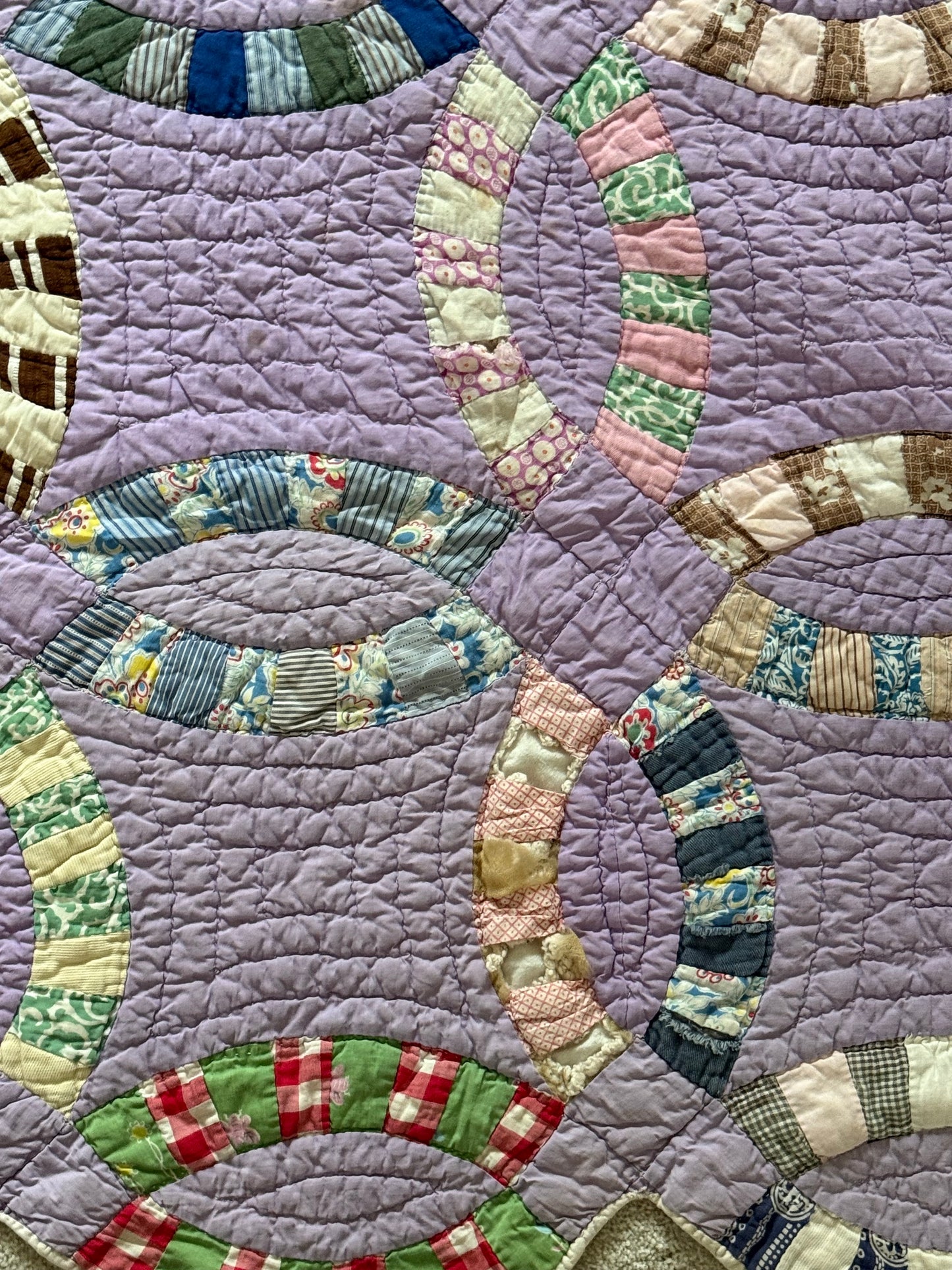 Vintage Lavender Wedding Ring Cutter Quilt
