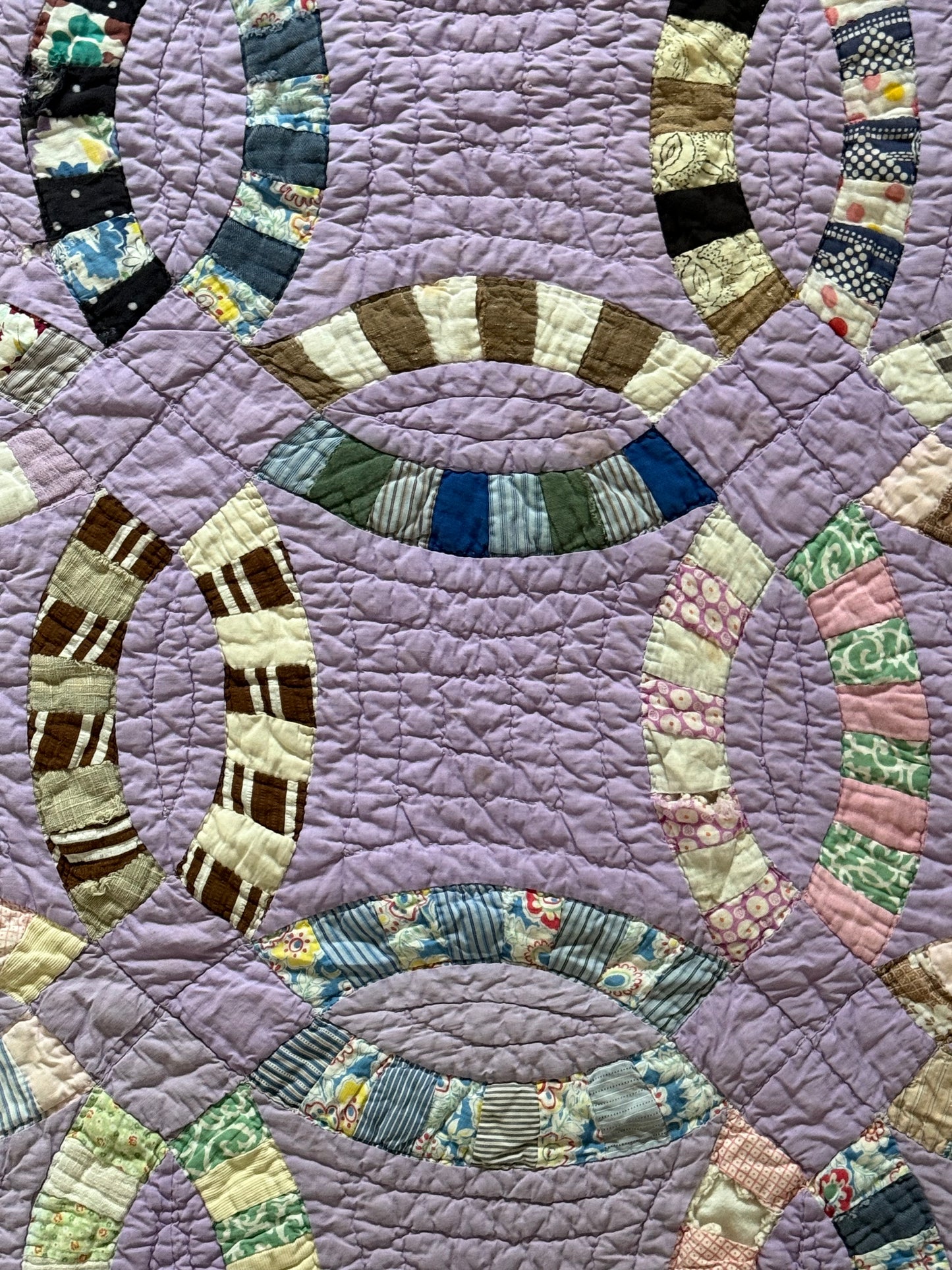 Vintage Lavender Wedding Ring Cutter Quilt