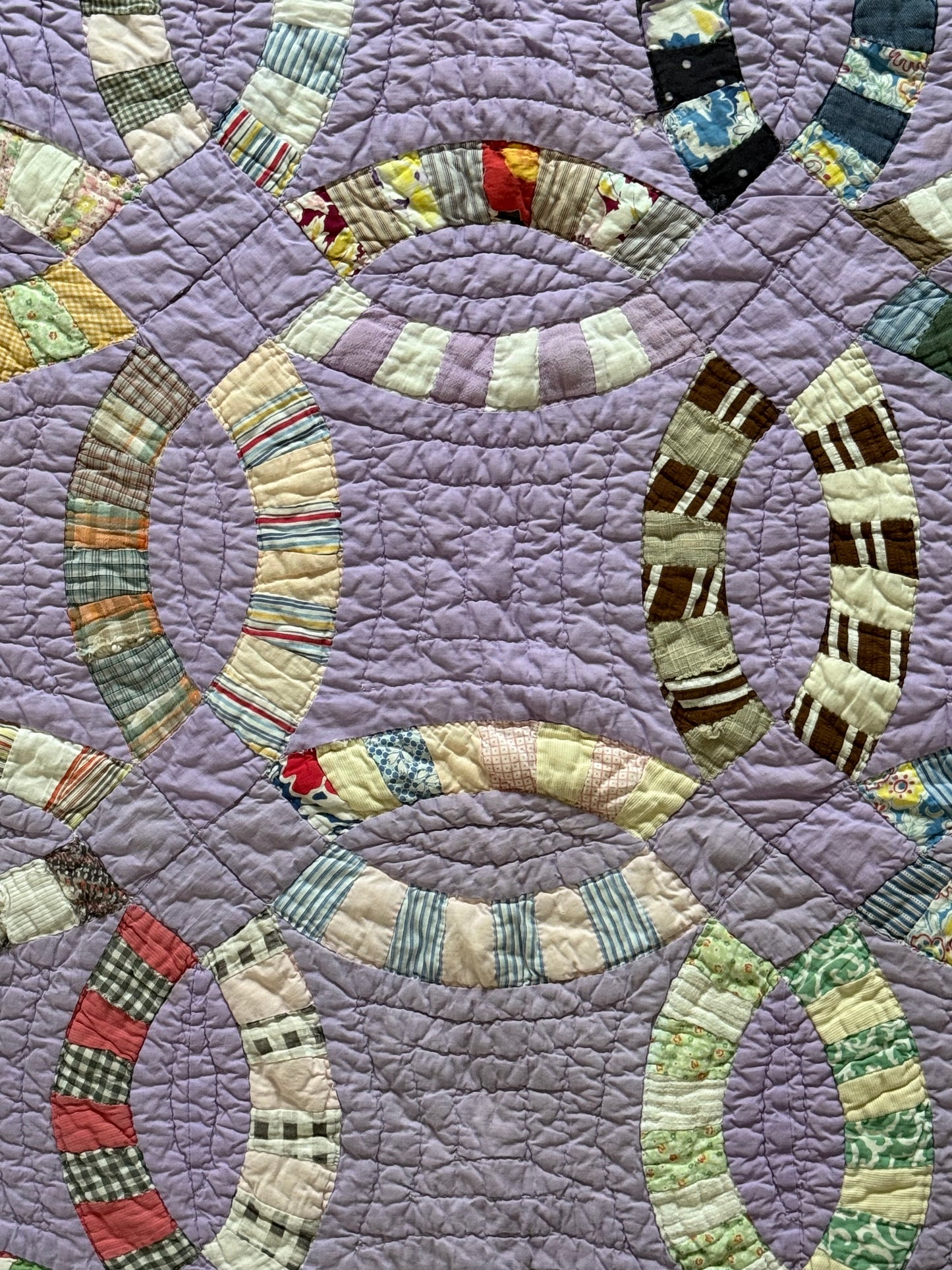Vintage Lavender Wedding Ring Cutter Quilt