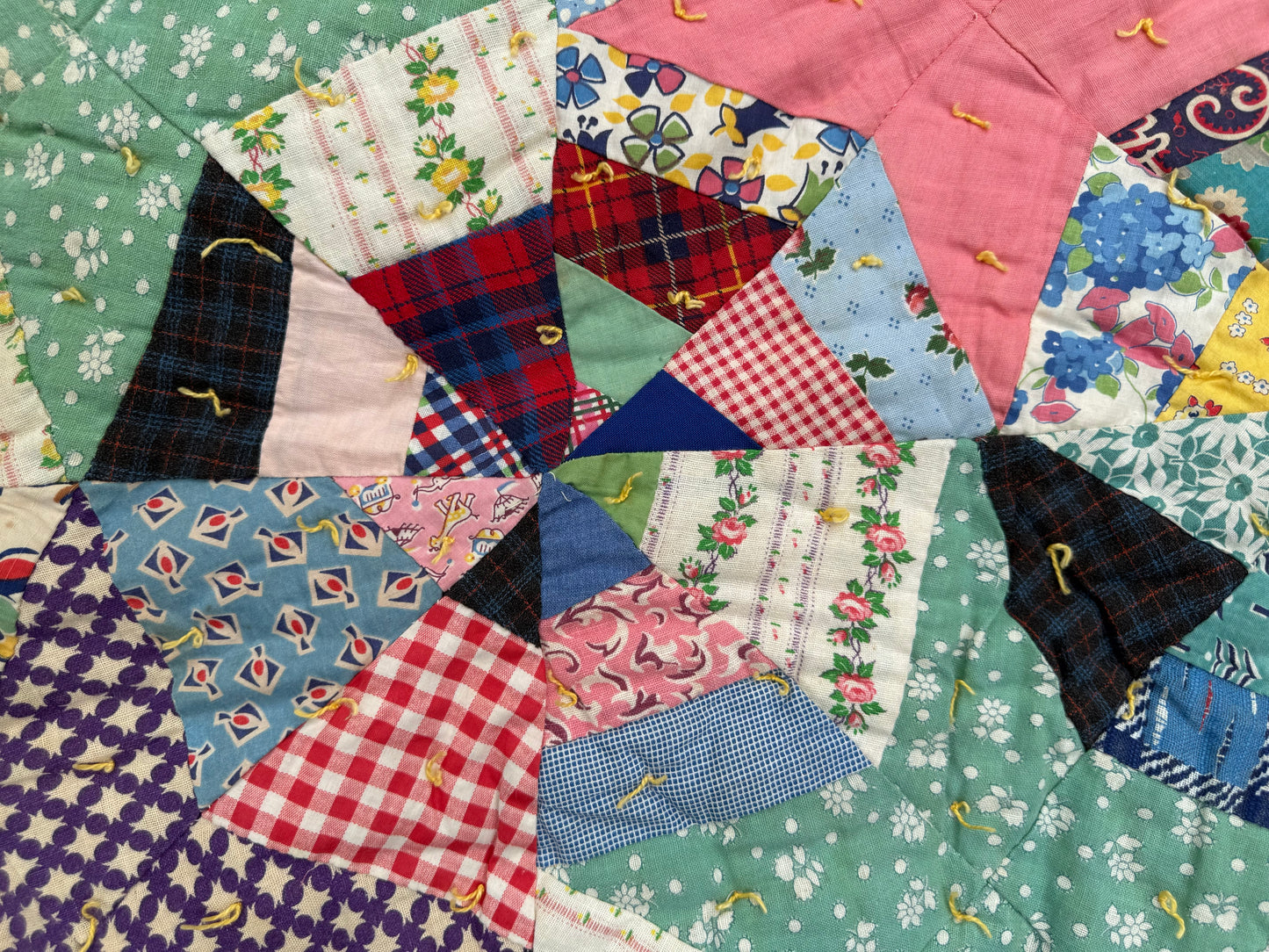 Vintage Spider Web Quilt