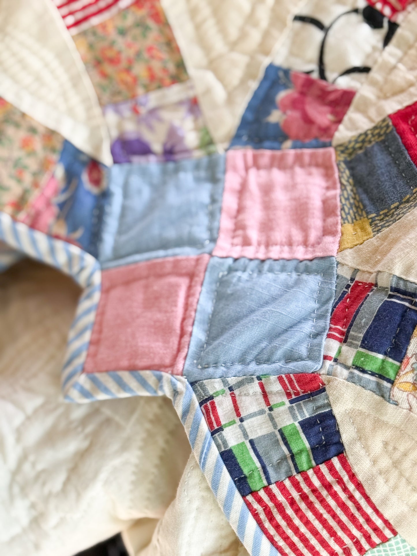 Vintage Double Wedding Ring Quilt