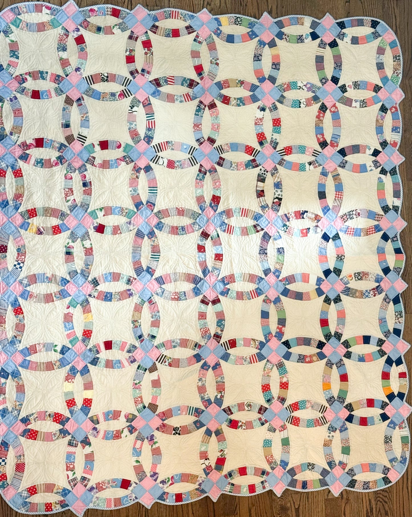 Vintage Double Wedding Ring Quilt