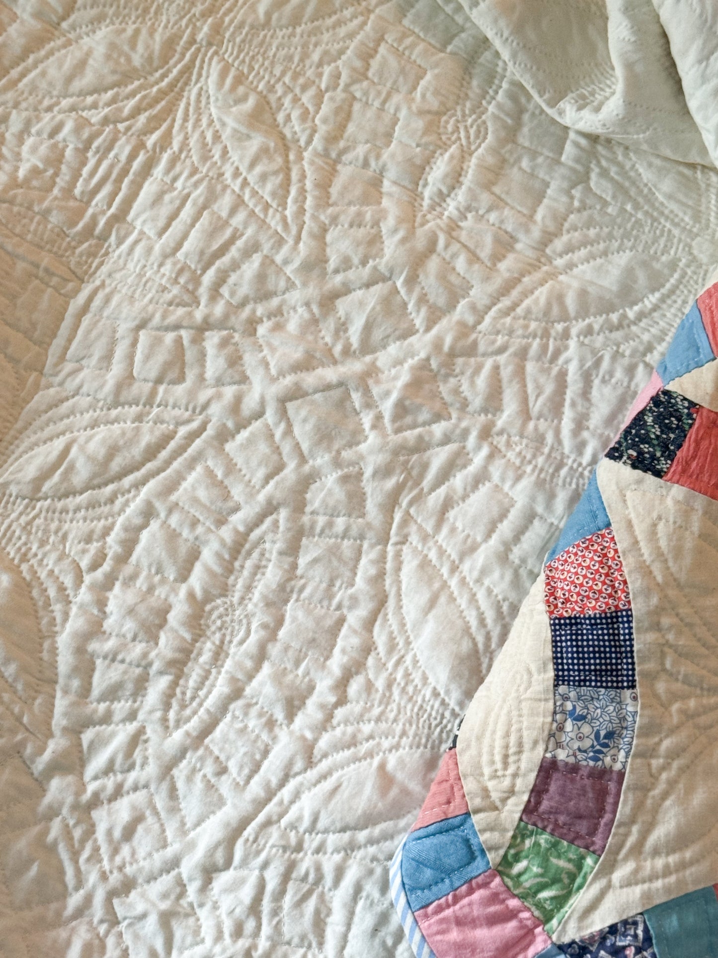Vintage Double Wedding Ring Quilt