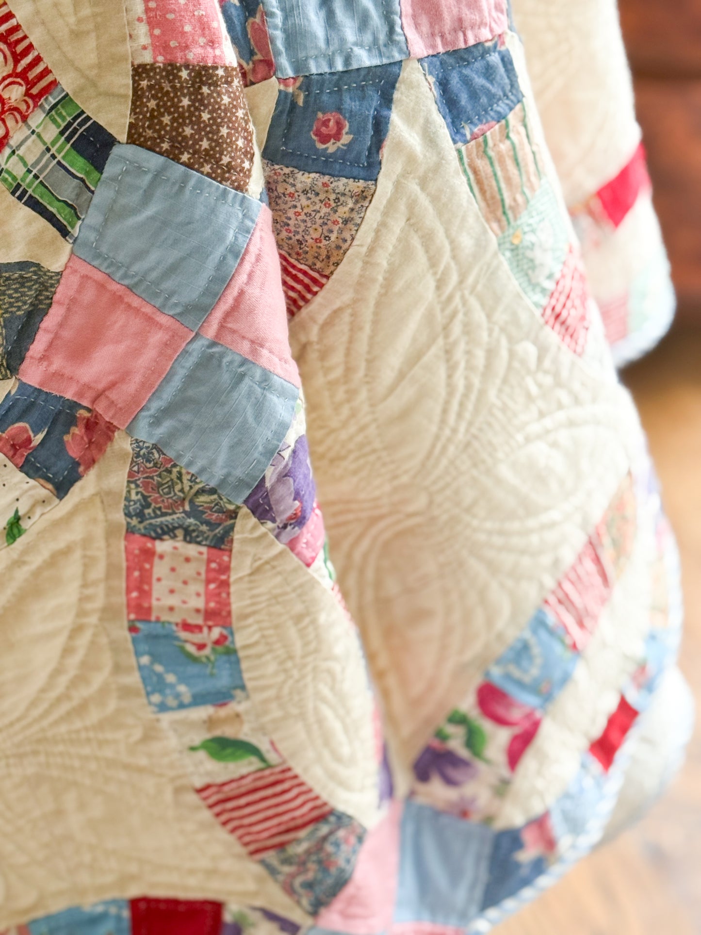 Vintage Double Wedding Ring Quilt