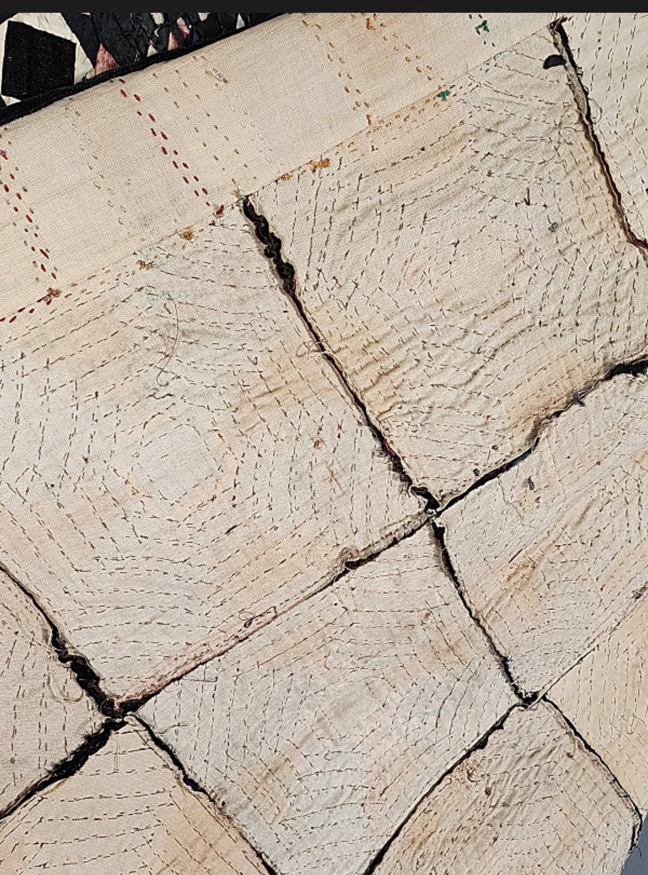 Antique Silk Pineapple Quilt