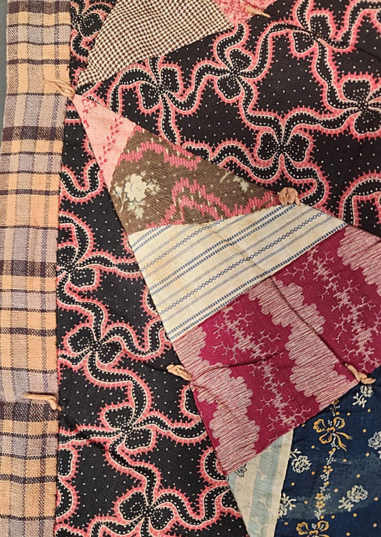 Antique c1900 Rocky Road to Kansas Quilt