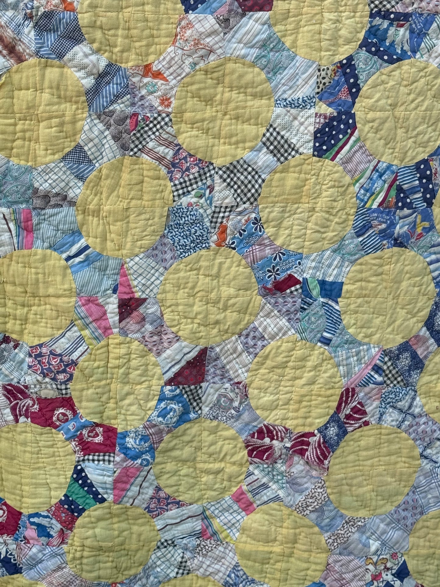 Vintage Yellow Snowball Quilt