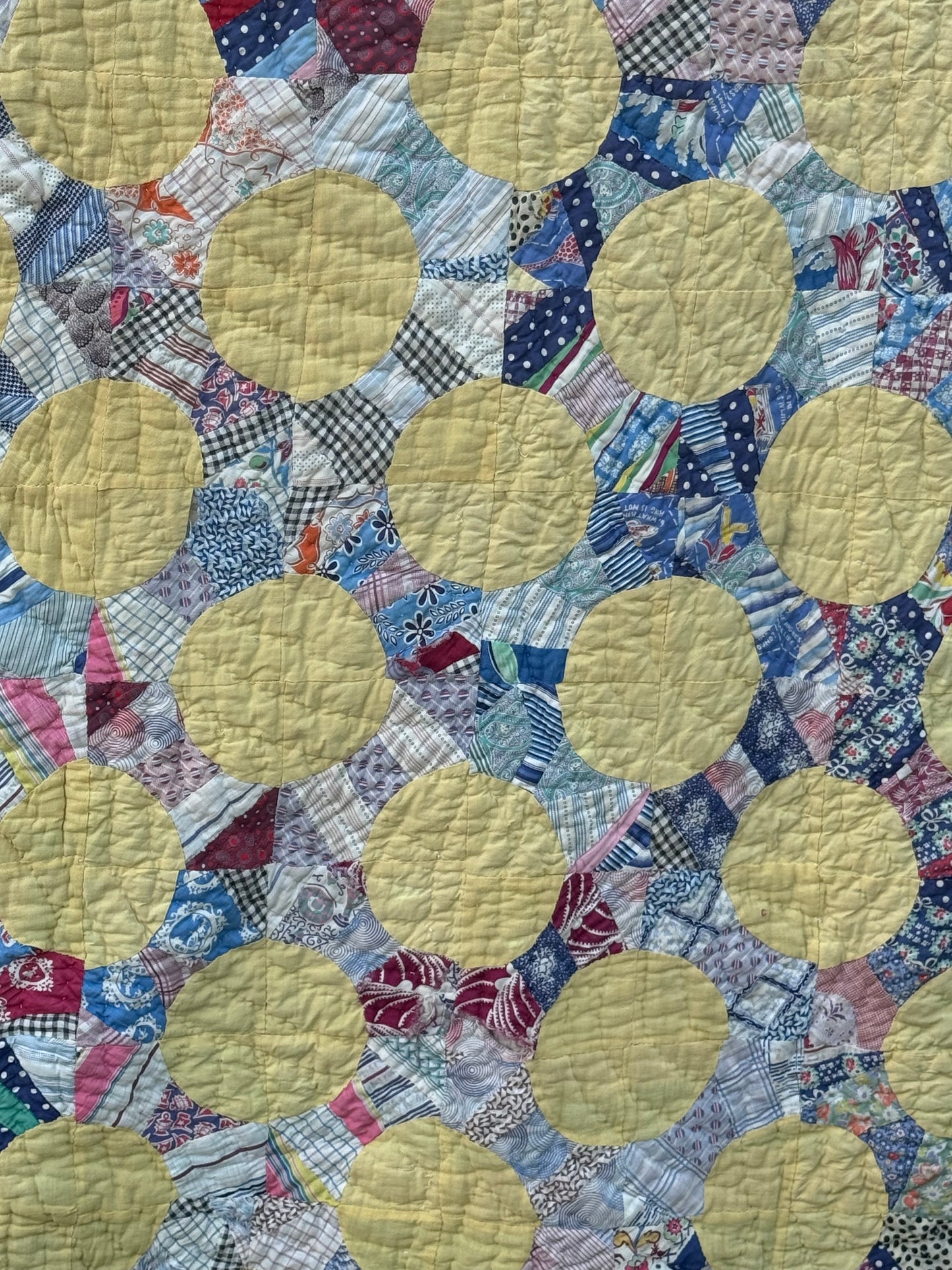 Vintage Yellow Snowball Quilt