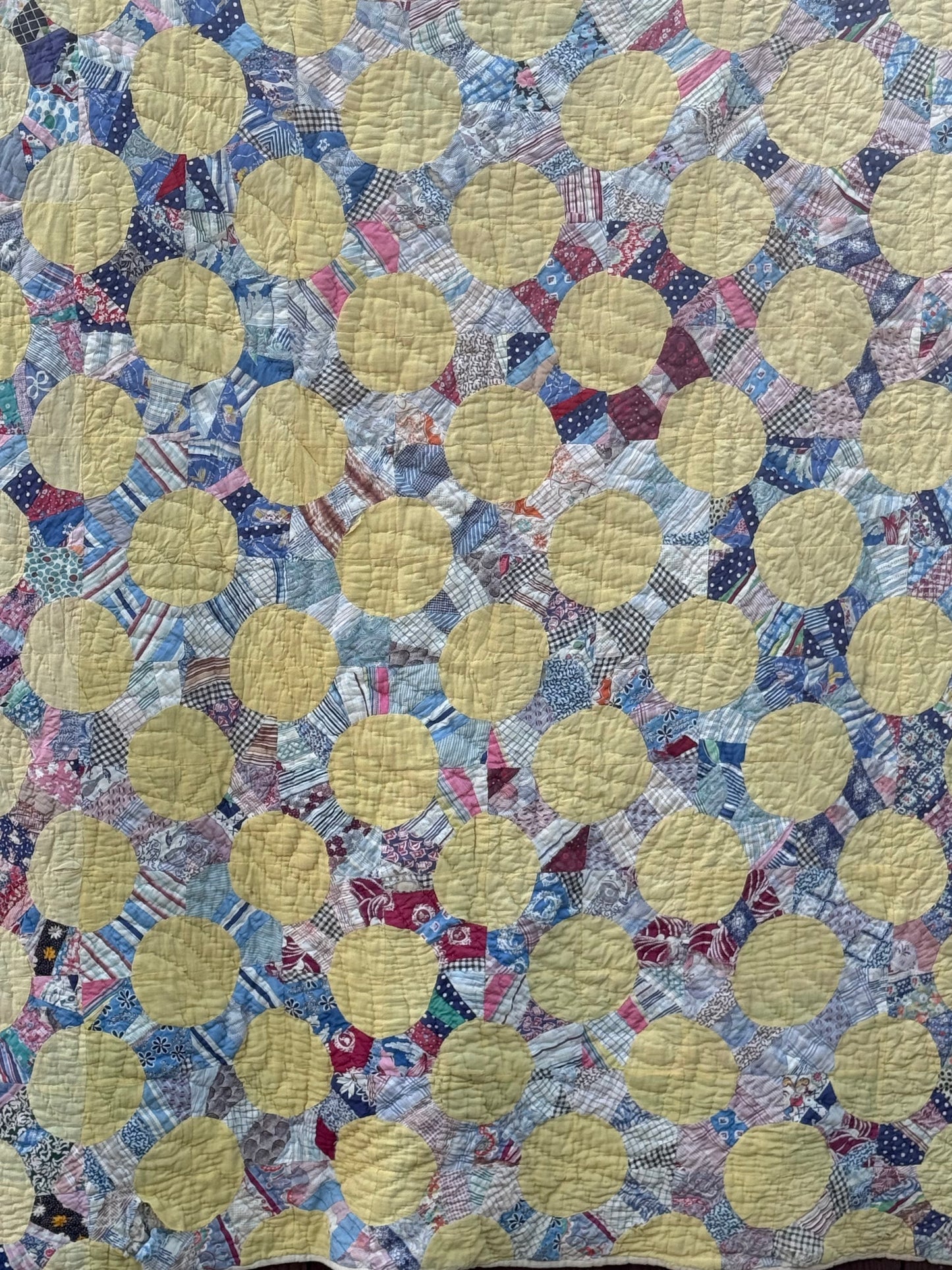 Vintage Yellow Snowball Quilt