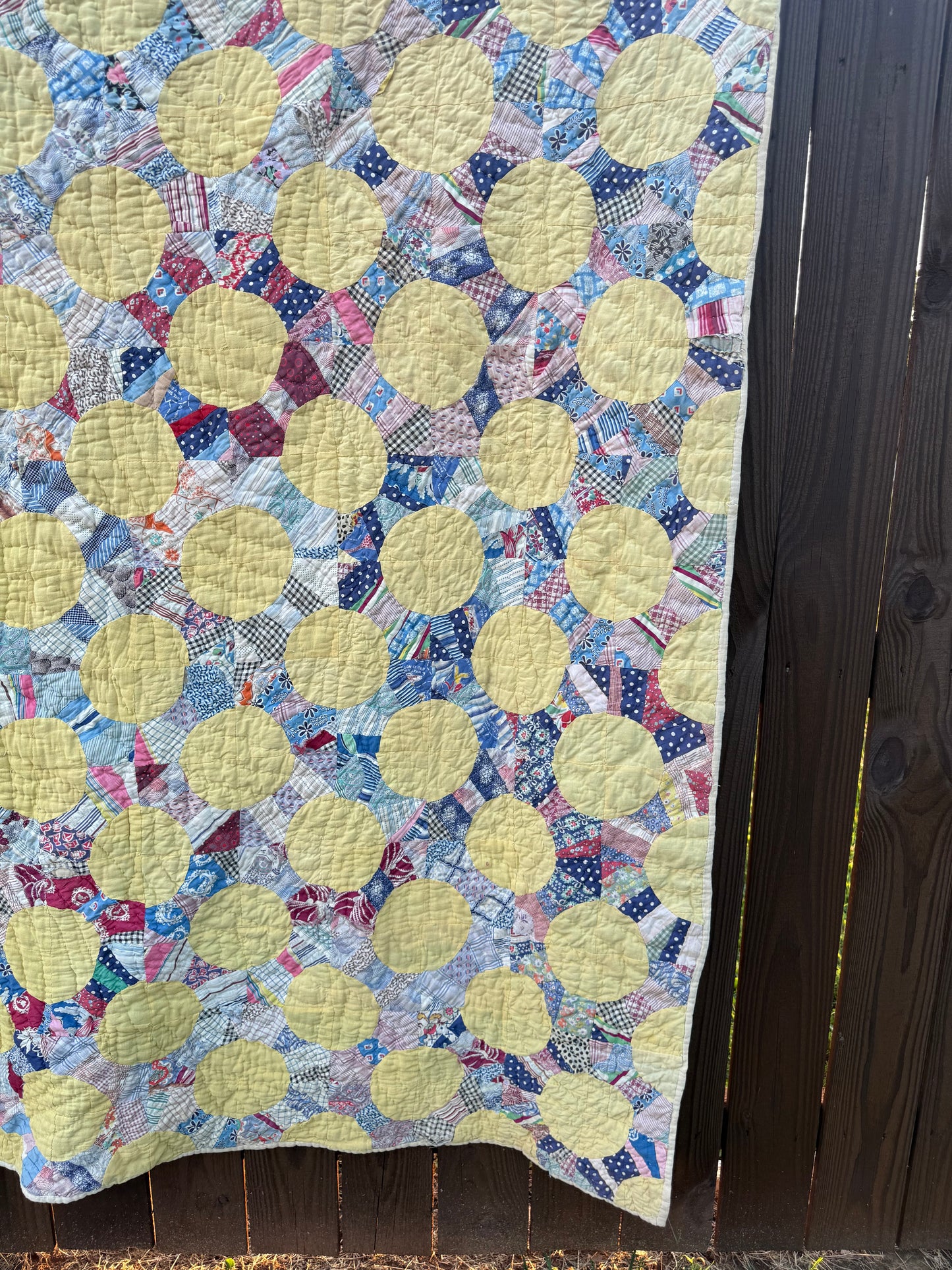 Vintage Yellow Snowball Quilt