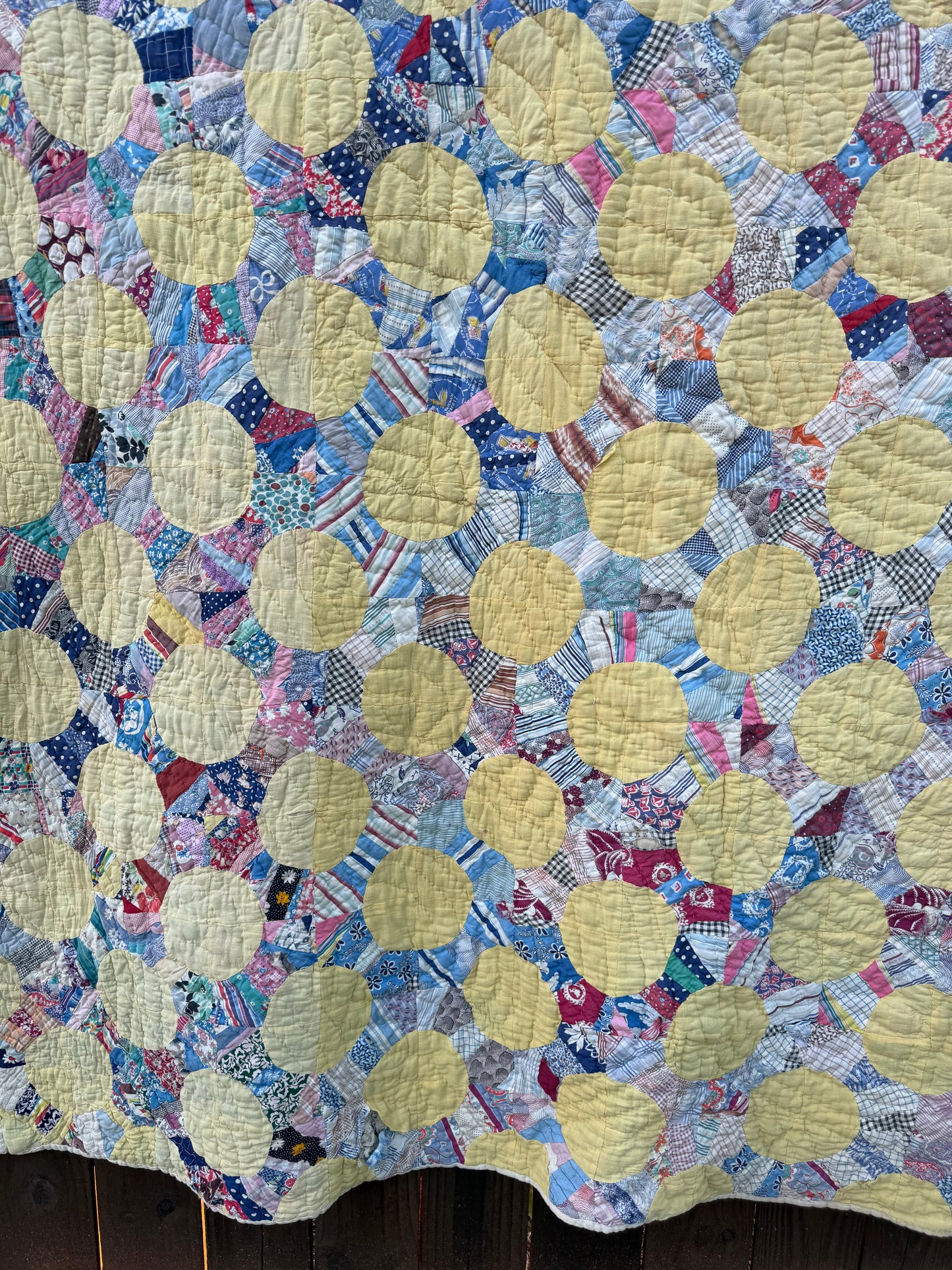 Vintage Yellow Snowball Quilt