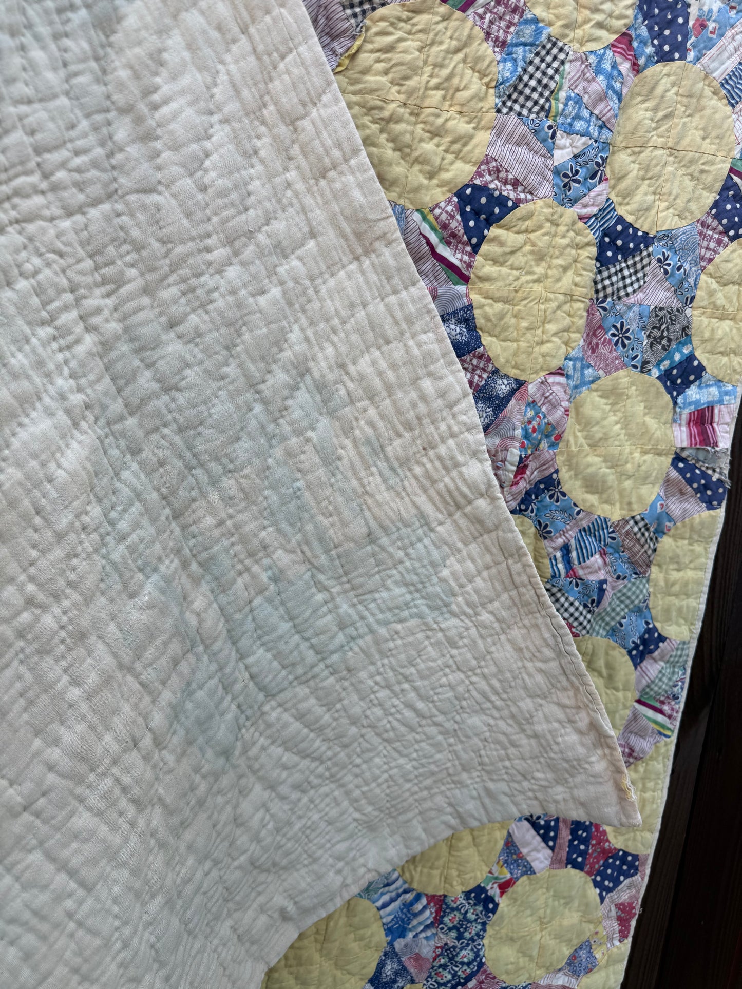 Vintage Yellow Snowball Quilt