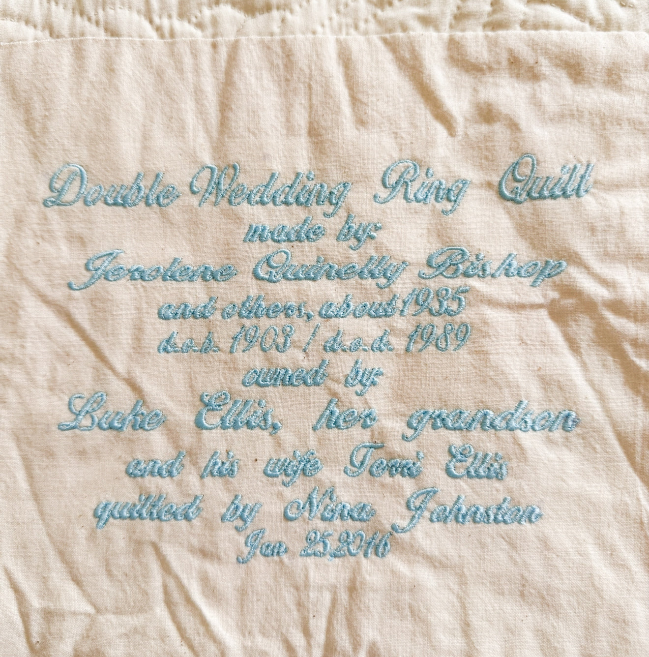 Vintage Double Wedding Ring Quilt