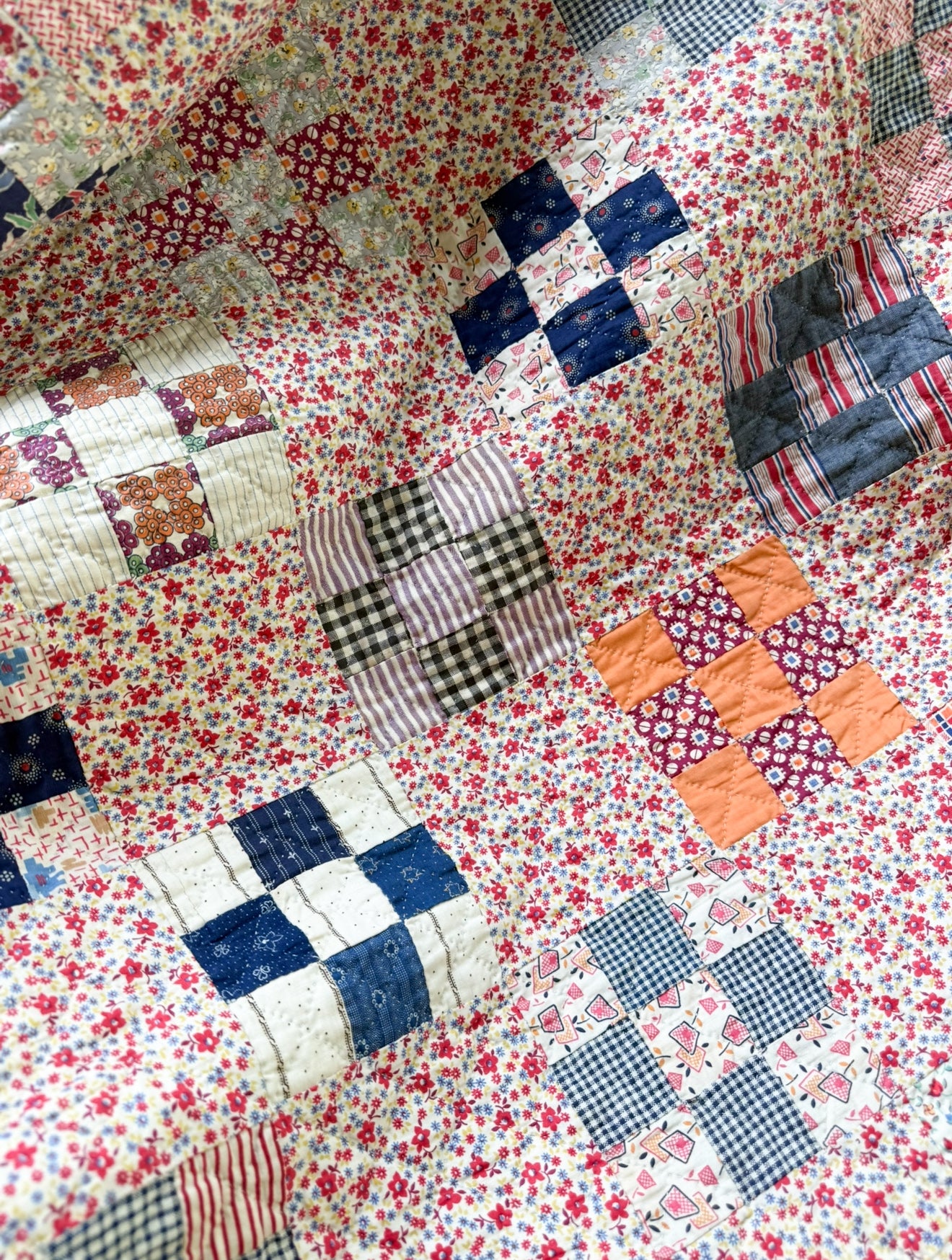 Vintage Red Floral Background Nine Patch Quilt