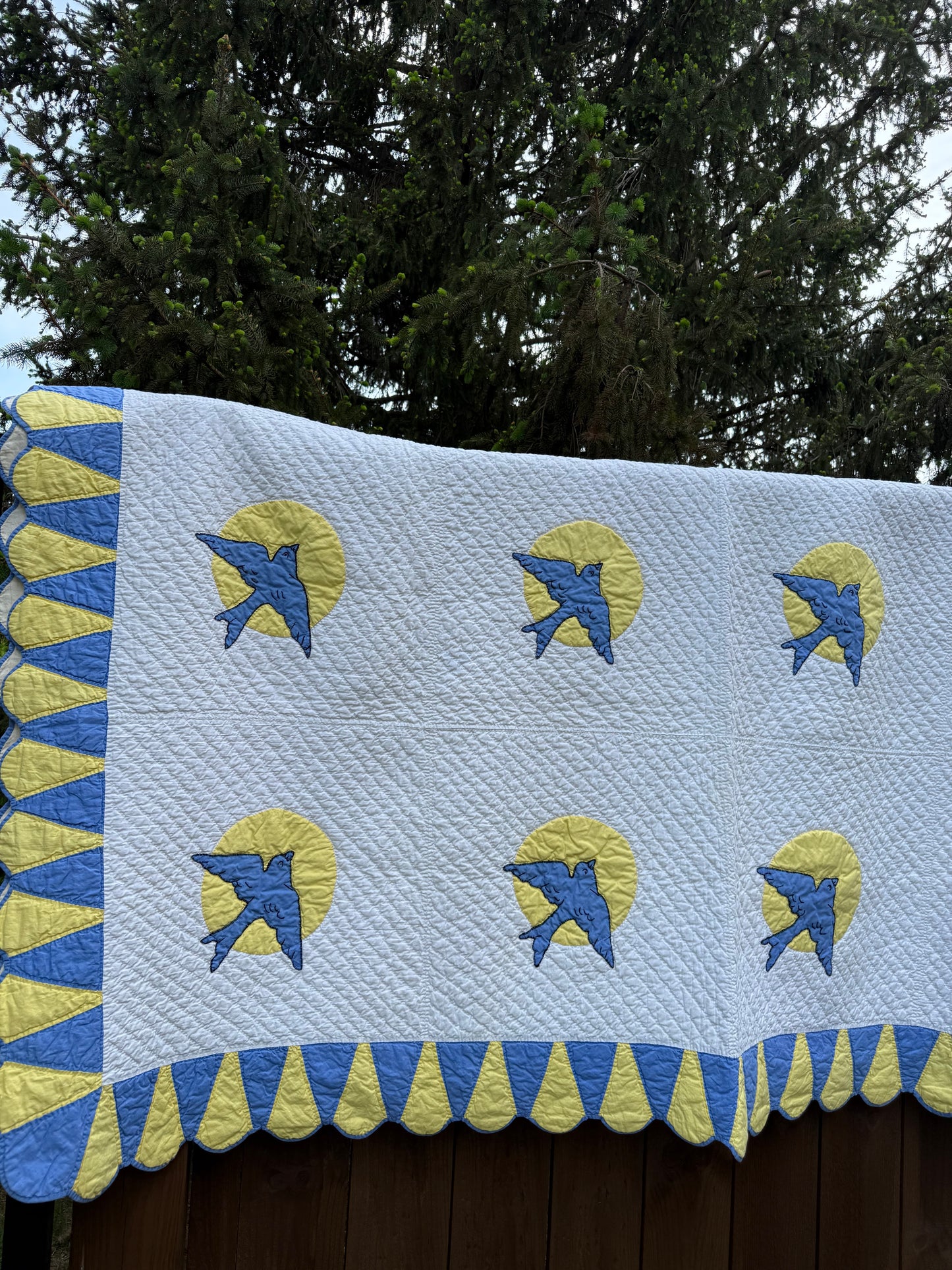Vintage Bluebird Quilt